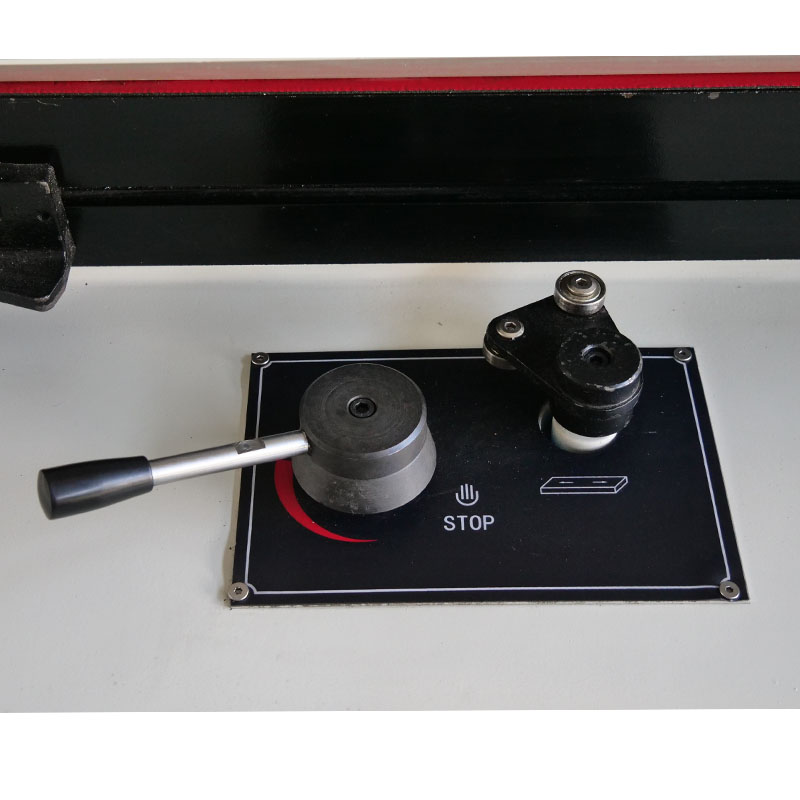 СТАНОК-ДЛЯ-ШЛИФОВАНИЯ-ПОВЕРХНОСТИ-SGA-3063AHR-6