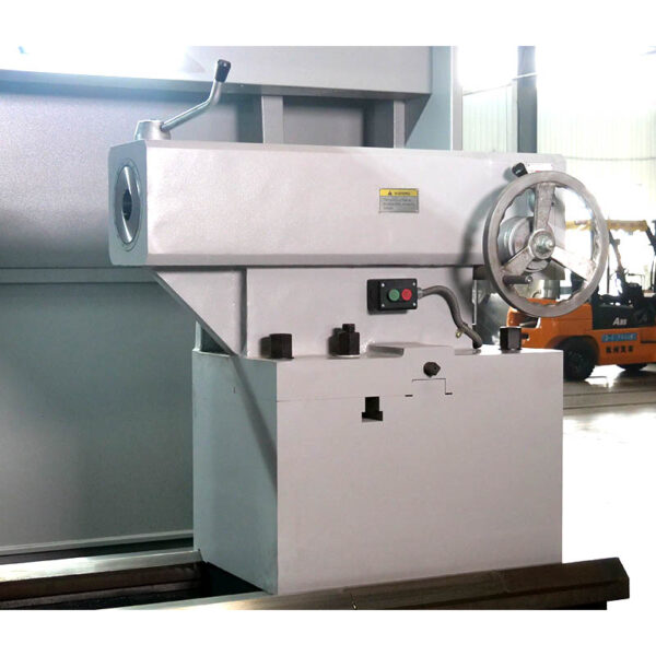 ТОКАРНЫЙ-СТАНОК-С-ПЛОСКОЙ-СТАНИНОЙ-CK61160-1500-5
