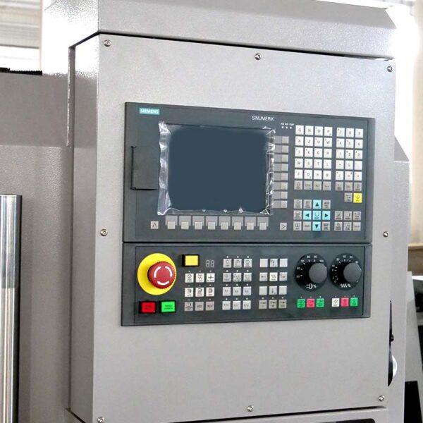 ТОКАРНЫЙ-СТАНОК-С-ПЛОСКОЙ-СТАНИНОЙ-CK6150-1