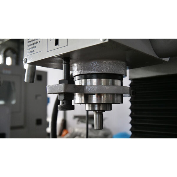 ZAY7045FG Новый сверлильно-фрезерный станок - Image 3