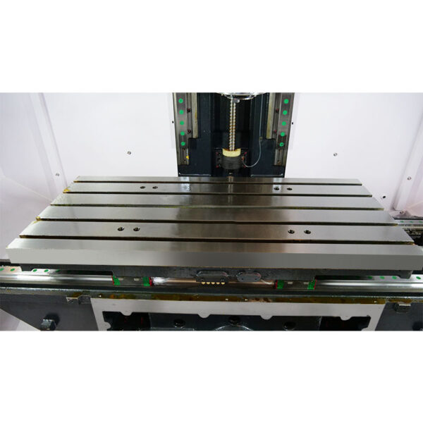 ВЕРТИКАЛЬНЫЙ-ОБРАБАТЫВАЮЩИЙ-ЦЕНТР-VMC1000P-3