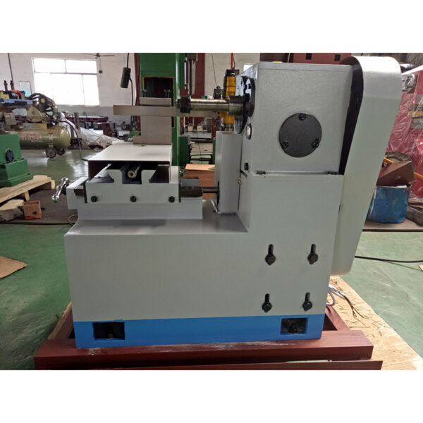 Токарный-станок-для-тормозных-дисков-C9335-4