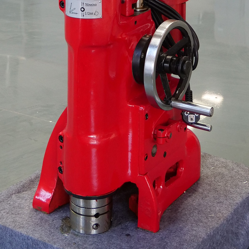 Станок-для-расточки-цилиндров-T8016A-4